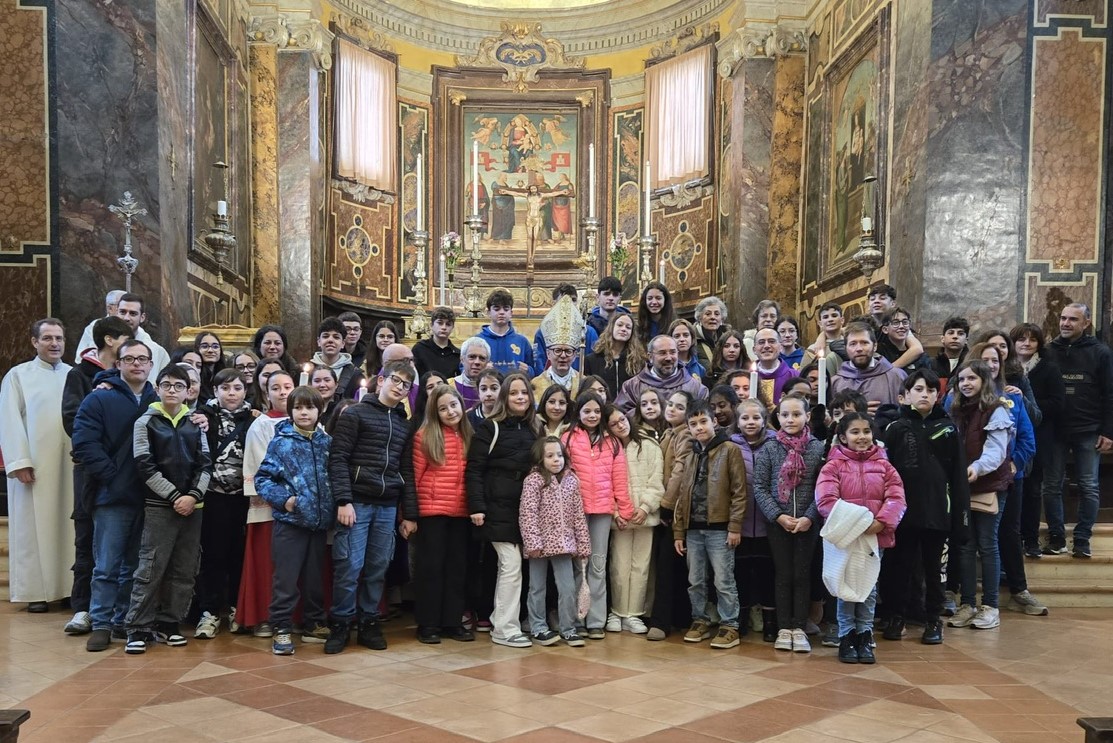 Carità, volto della comunità