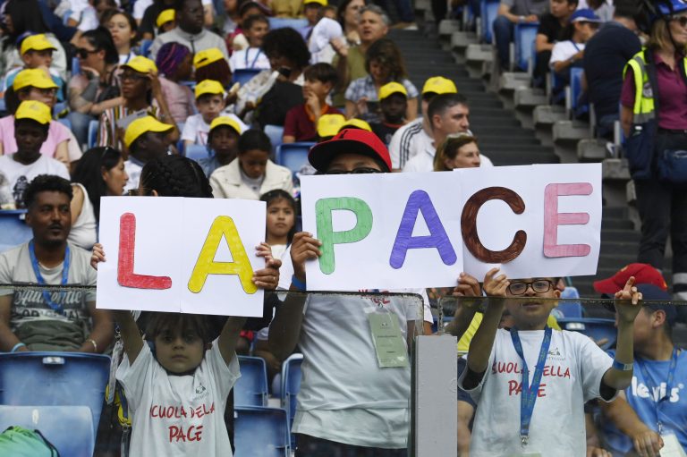 Una cultura di pace Roma, 25 maggio 2024.
Papa Francesco partecipa alla Prima Giornata Mondiale dei Bambini.