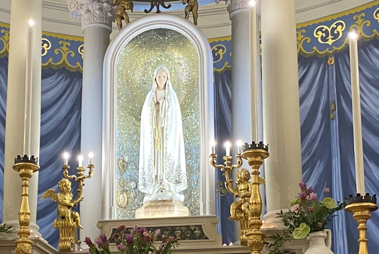 Maria pellegrina fra noi
