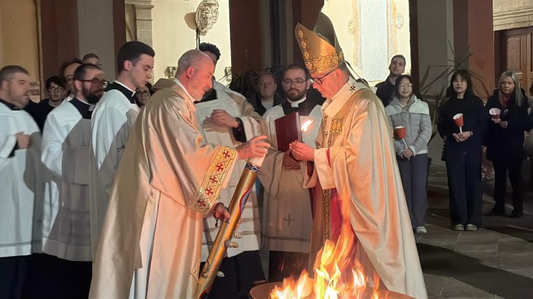 Veglia pasquale in cattedrale 2026 f0